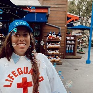 Meet your Posher, Abby